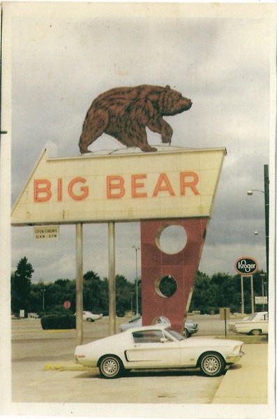 big bear sign vintage